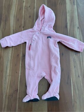 Patagonia Infant Micro D Bunting 0-3M Pink Hooded Fleece Footed One-Piece